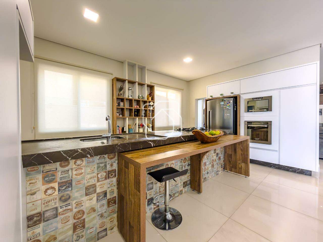 Casa de Condomínio à venda em Indaiatuba - SP - Jardim Vila Paradiso: Cozinha integrada