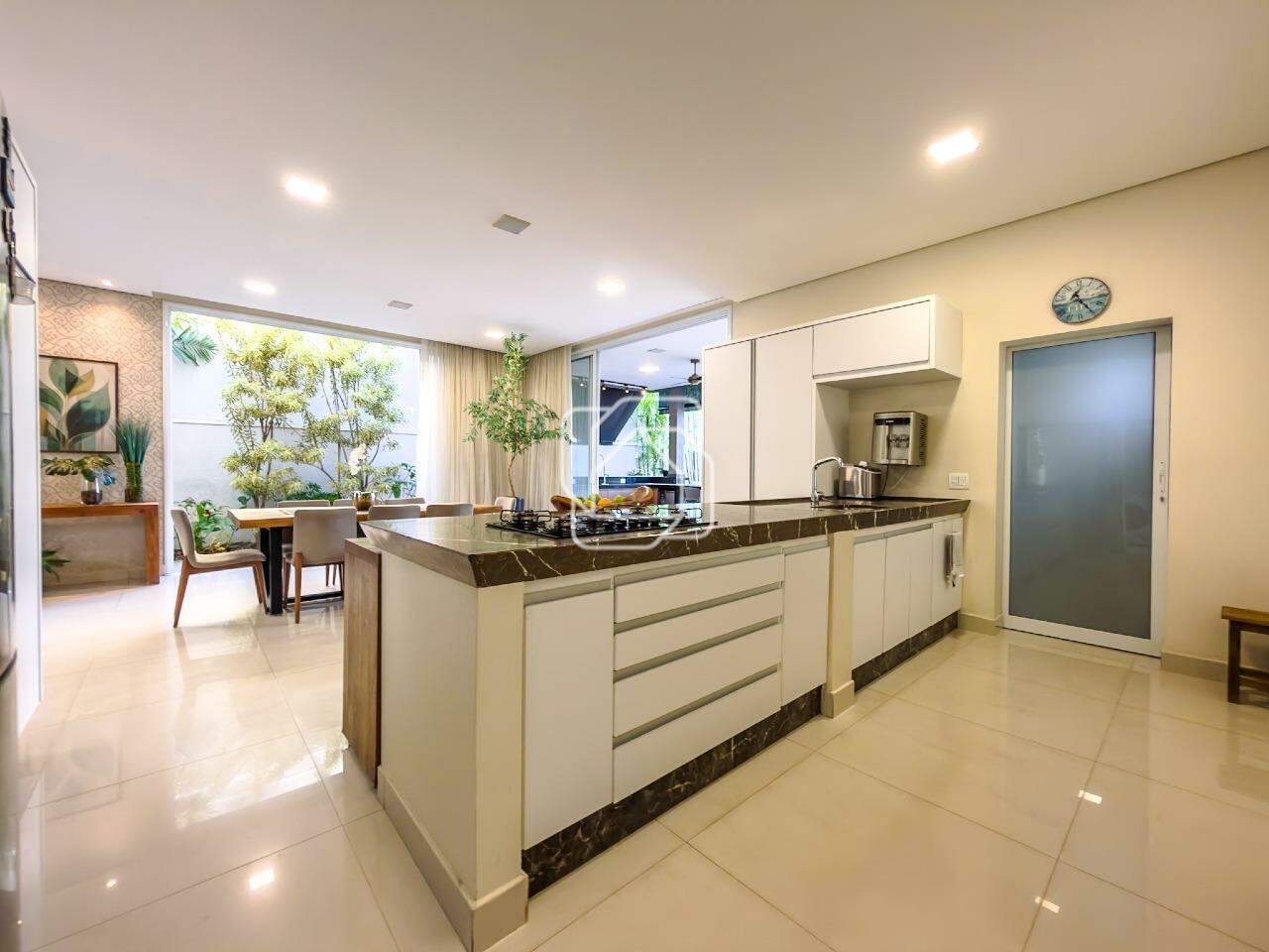 Casa de Condomínio à venda em Indaiatuba - SP - Jardim Vila Paradiso: Cozinha integrada