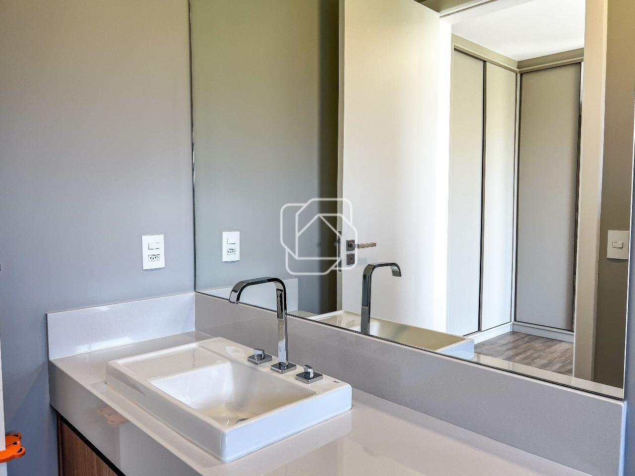 Casa de Condomínio à venda em Itu - SP - Condomínio Xapada Parque Ytu: Banheiro