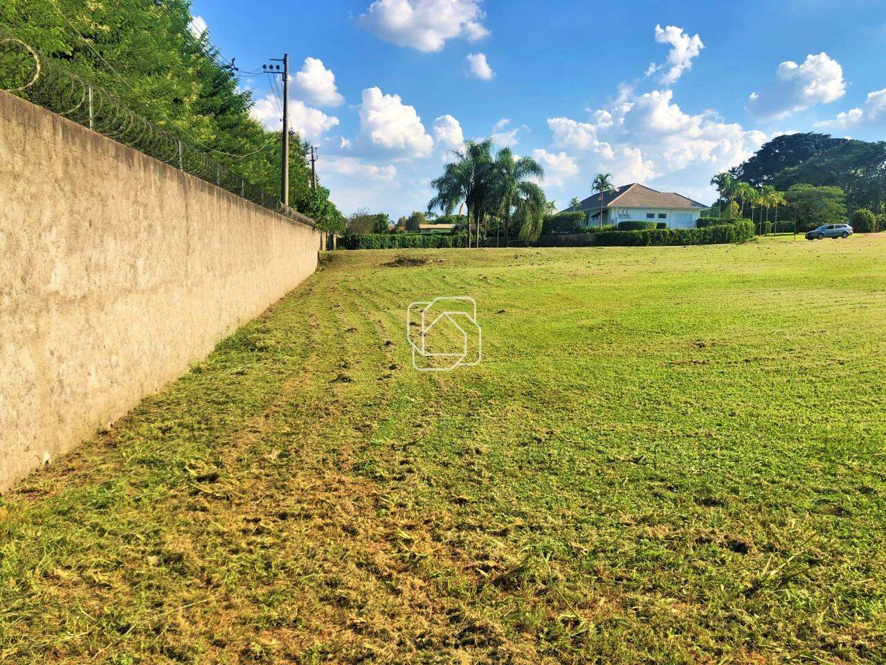 Terreno à venda em Indaiatuba - SP - Jardim Figueira: Terreno à venda no Condomínio Jardim Figueira - Indaiatuba/SP