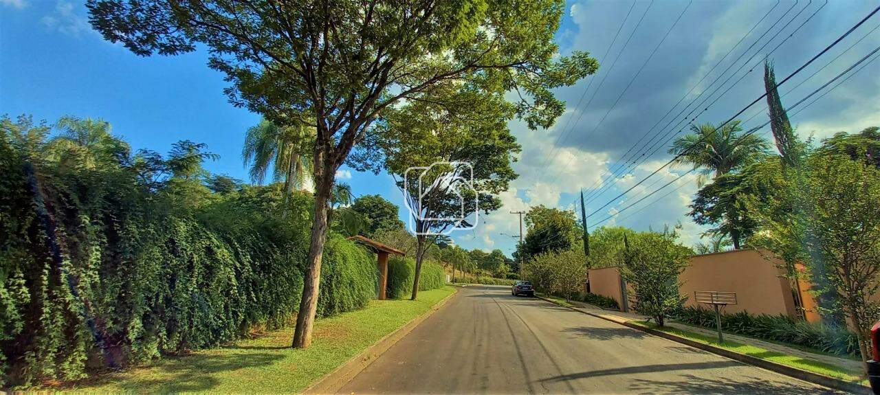 Casa de Condomínio à venda em Indaiatuba - SP - Vale das Laranjeiras: Casa à venda no Condomínio Vale das Laranjeiras - Indaiatuba/SP