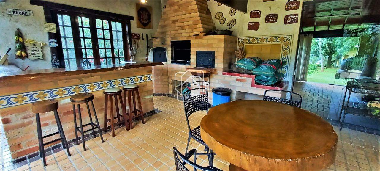 Casa de Condomínio à venda em Indaiatuba - SP - Vale das Laranjeiras: Casa à venda no Condomínio Vale das Laranjeiras - Indaiatuba/SP