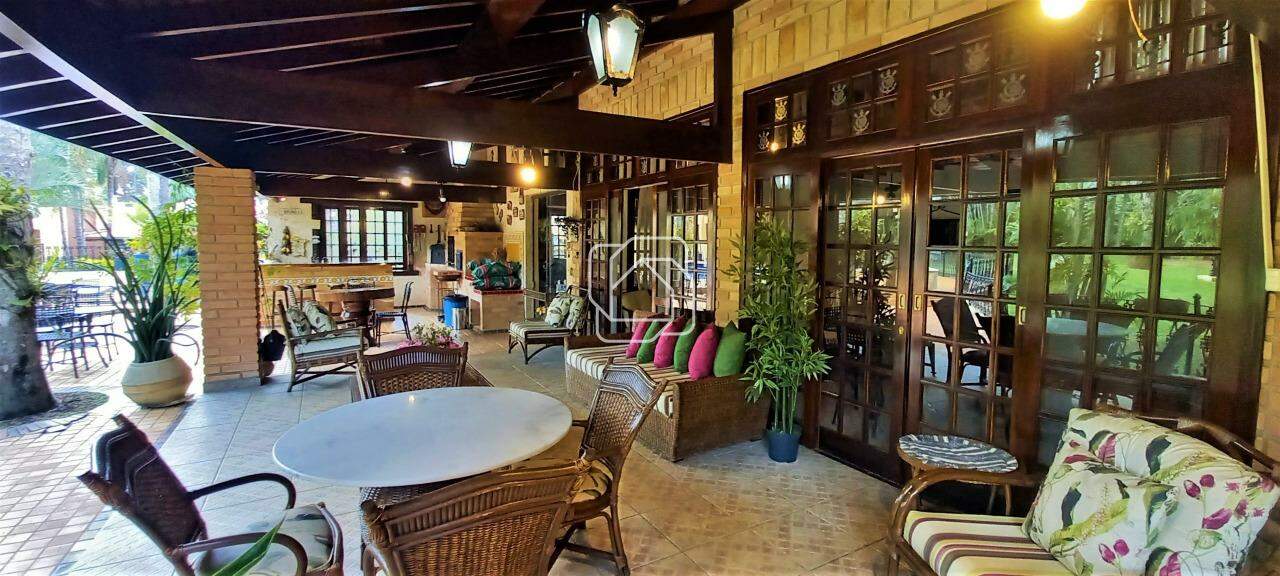 Casa de Condomínio à venda em Indaiatuba - SP - Vale das Laranjeiras: Casa à venda no Condomínio Vale das Laranjeiras - Indaiatuba/SP