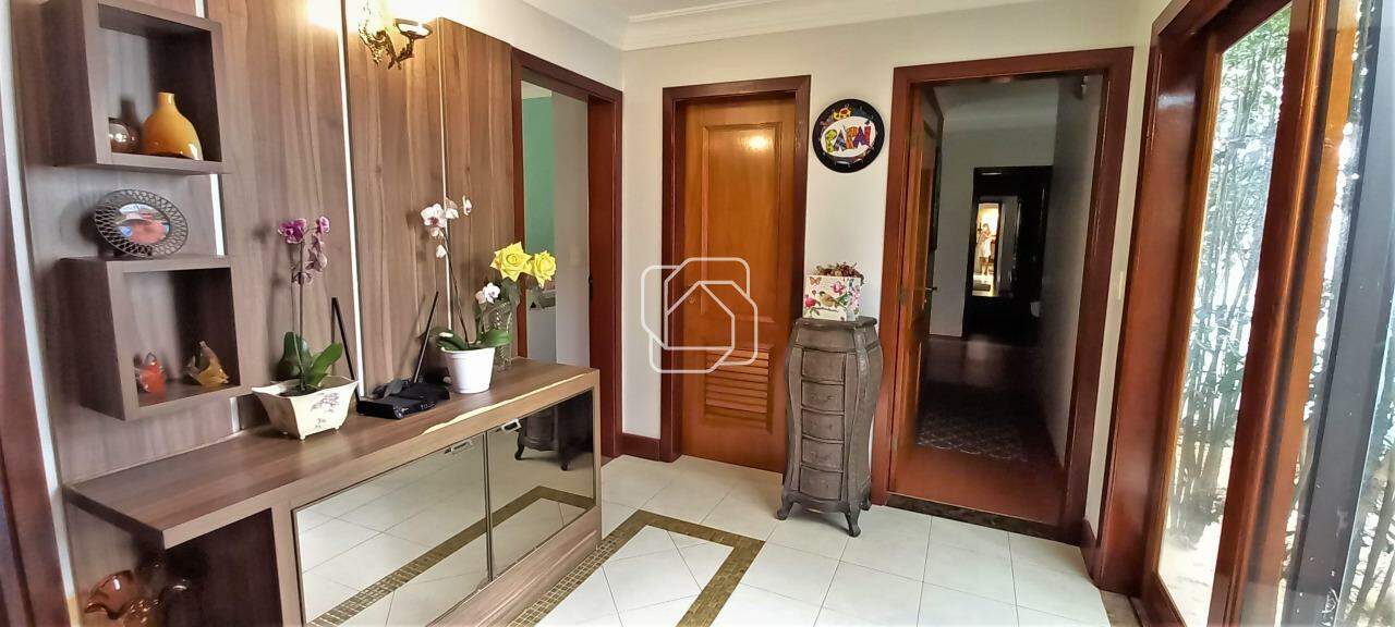Casa de Condomínio à venda em Indaiatuba - SP - Vale das Laranjeiras: Casa à venda no Condomínio Vale das Laranjeiras - Indaiatuba/SP