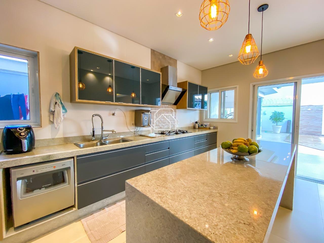 Casa de Condomínio à venda em Indaiatuba - SP - Jardim Residencial Villa Suíça: Casa à venda no Condomínio Villa Suíça - Indaiatuba/SP