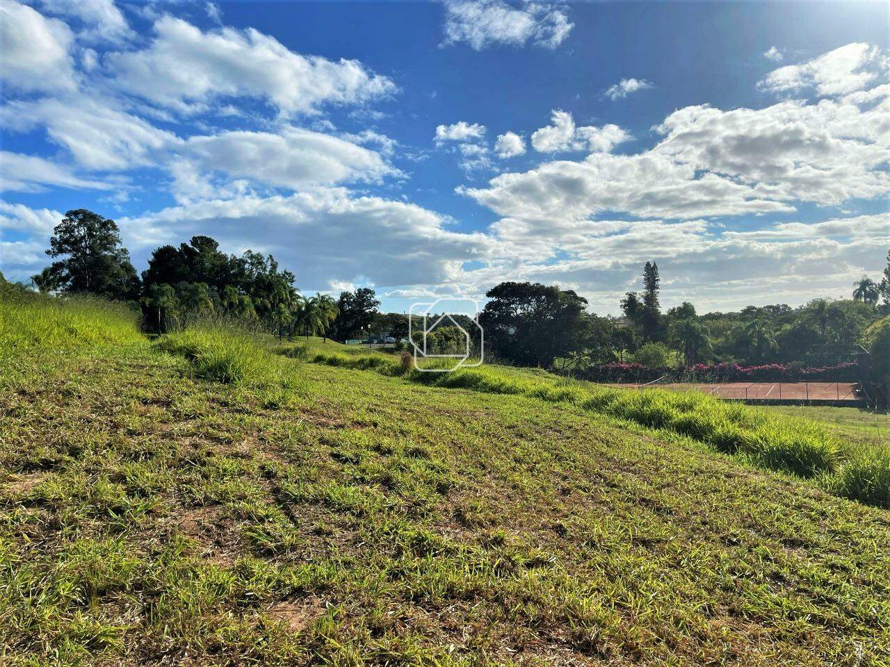 Terreno à venda em Itu - SP - Condomínio Terras de São José II: Terreno à venda no Condomínio Terras de São José II - Itu/SP