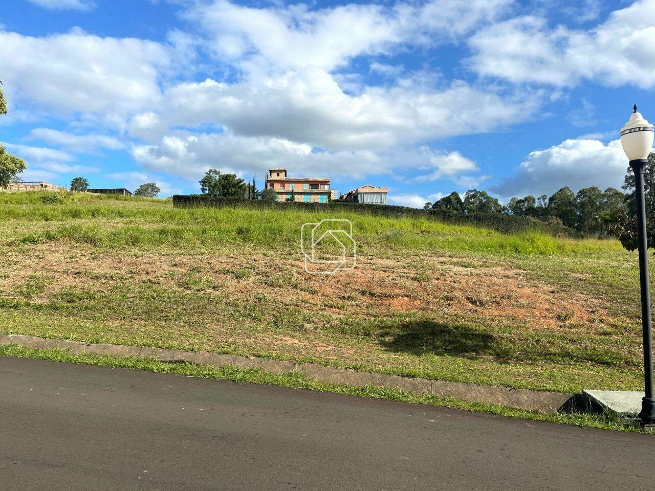 Terreno à venda em Itu - SP - Condomínio Terras de São José II: Terreno à venda no Condomínio Terras de São José II - Itu/SP