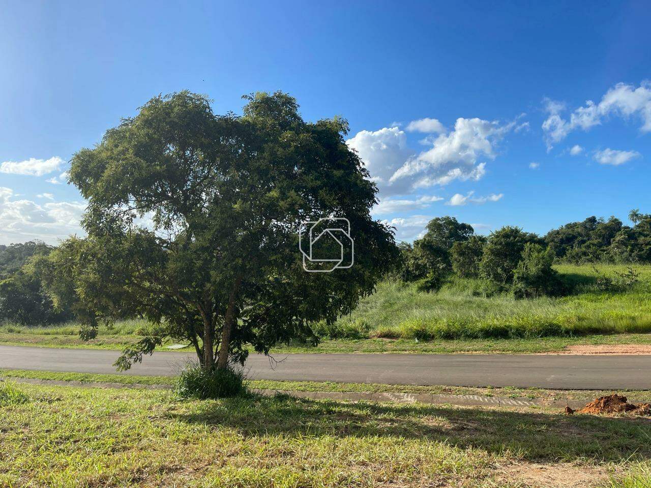 Terreno à venda em Itu - SP - Condomínio Terras de São José II: Terreno à venda no Condomínio Terras de São José II - Itu/SP