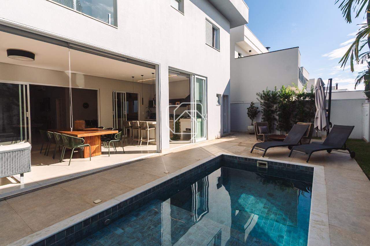 Casa de Condomínio à venda em Indaiatuba - SP - Jardins Di Roma: Área da piscina
