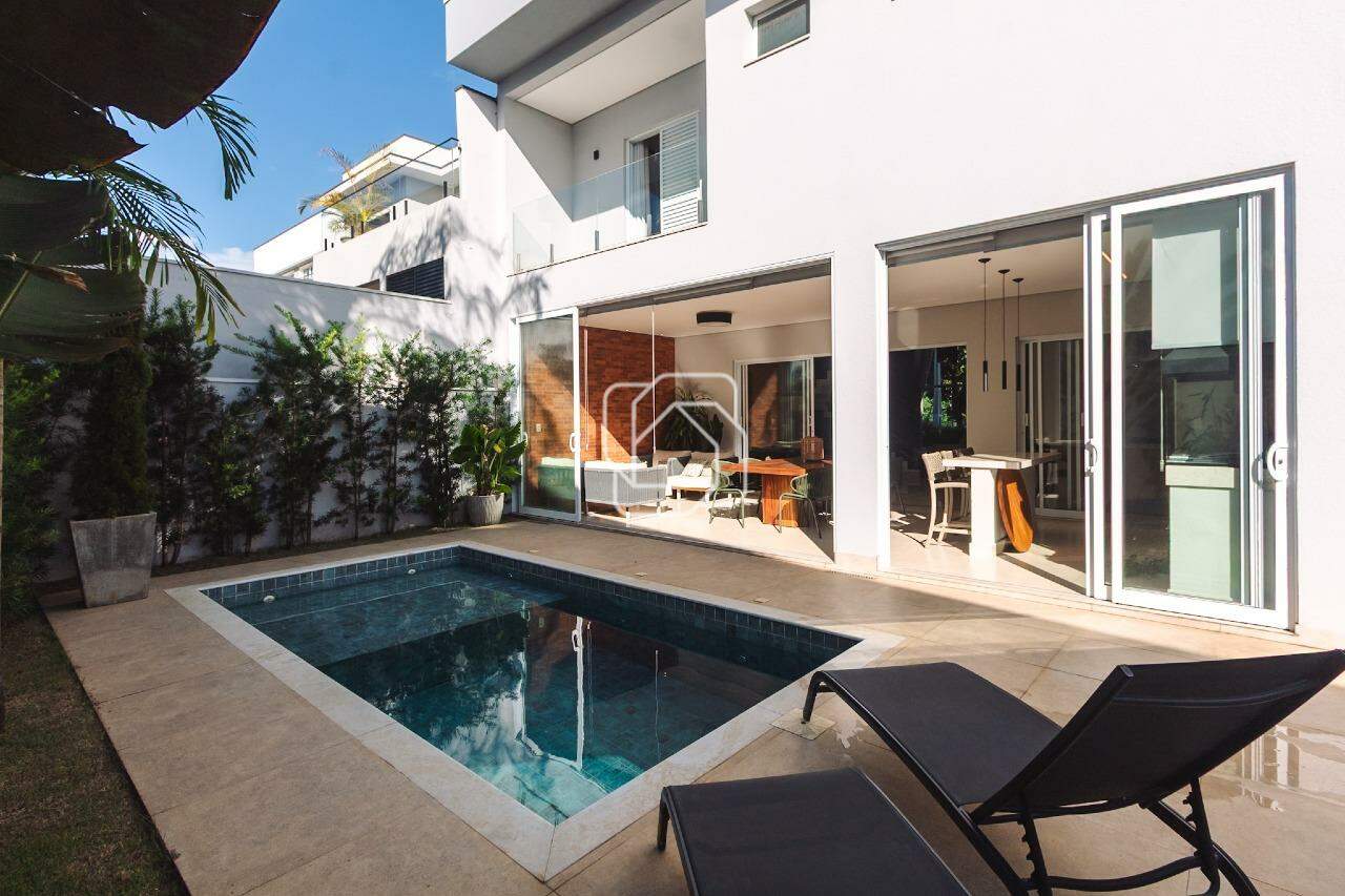 Casa de Condomínio à venda em Indaiatuba - SP - Jardins Di Roma: Área da piscina