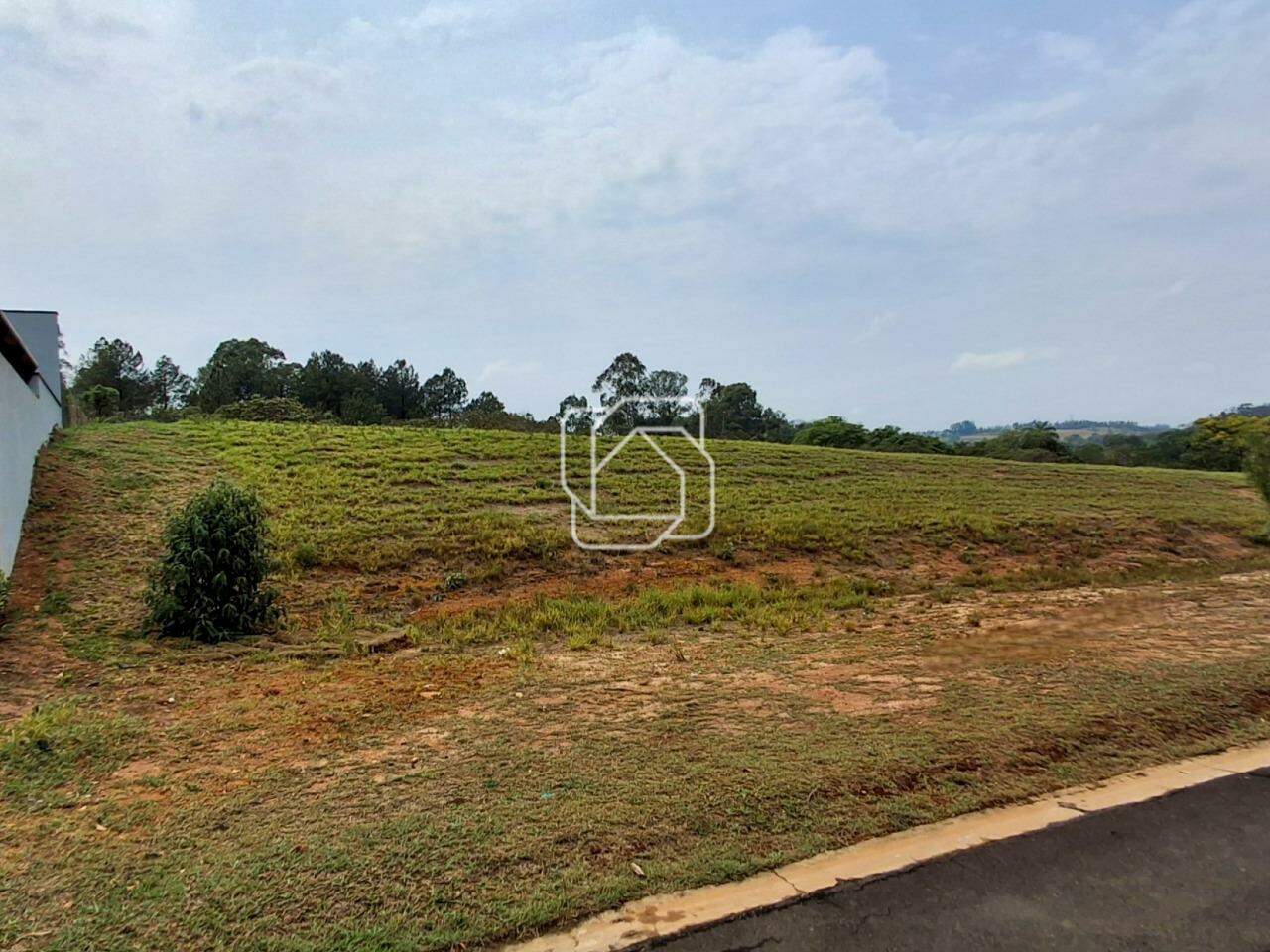 Terreno à venda em Itu - SP - Condomínio Villas do Golfe: 