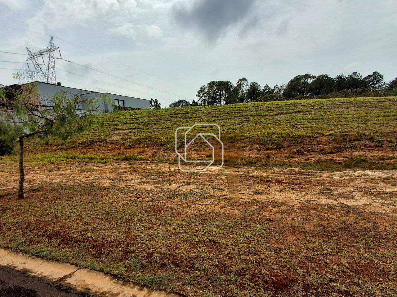 Terreno à venda em Itu - SP - Condomínio Villas do Golfe: 