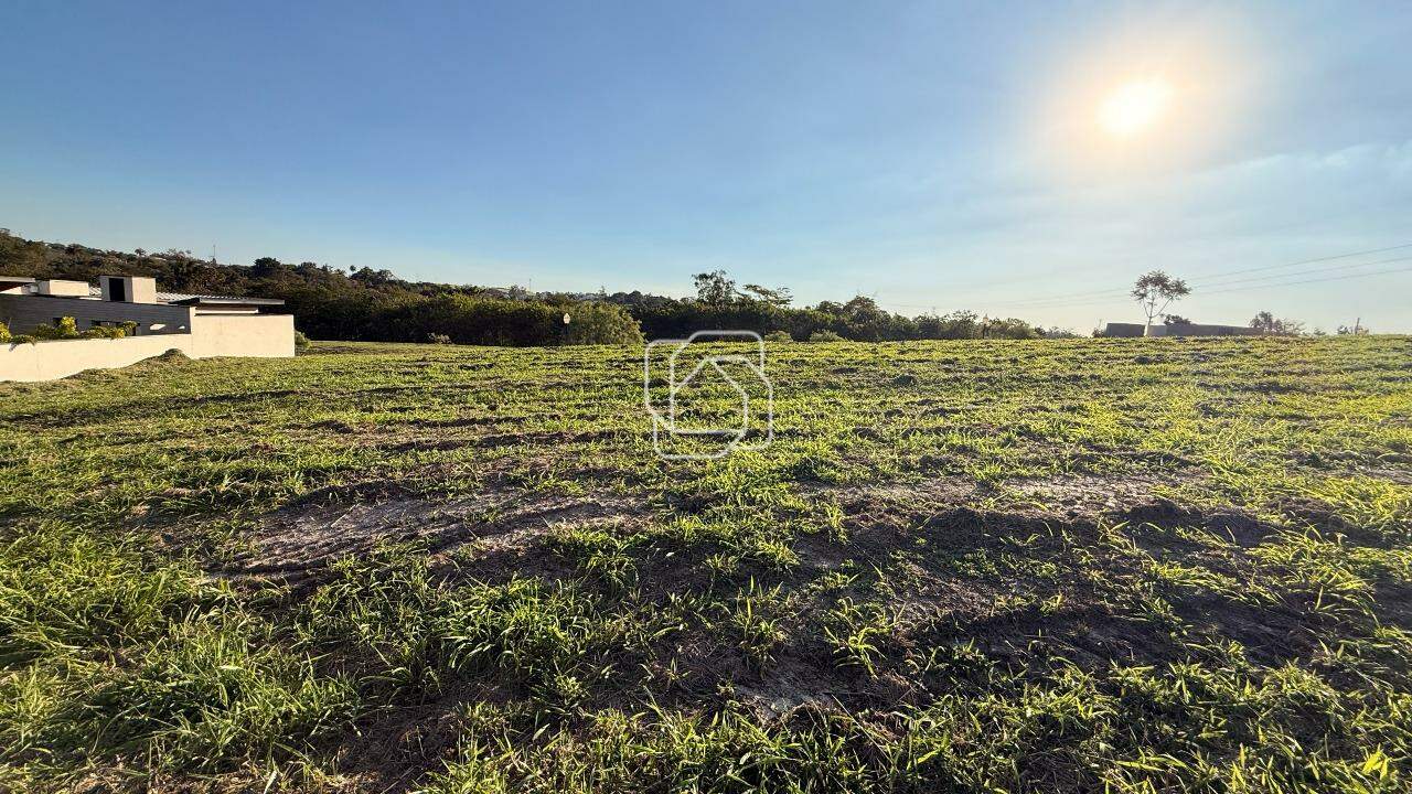 Terreno à venda em Itu - SP - Condomínio Villas do Golfe: Visão ampla do terreno.
