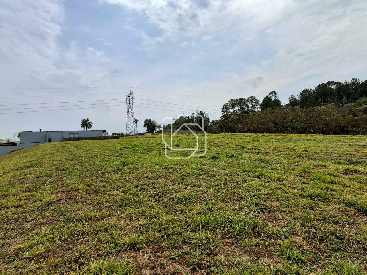 Terreno à venda em Itu - SP - Condomínio Villas do Golfe: 