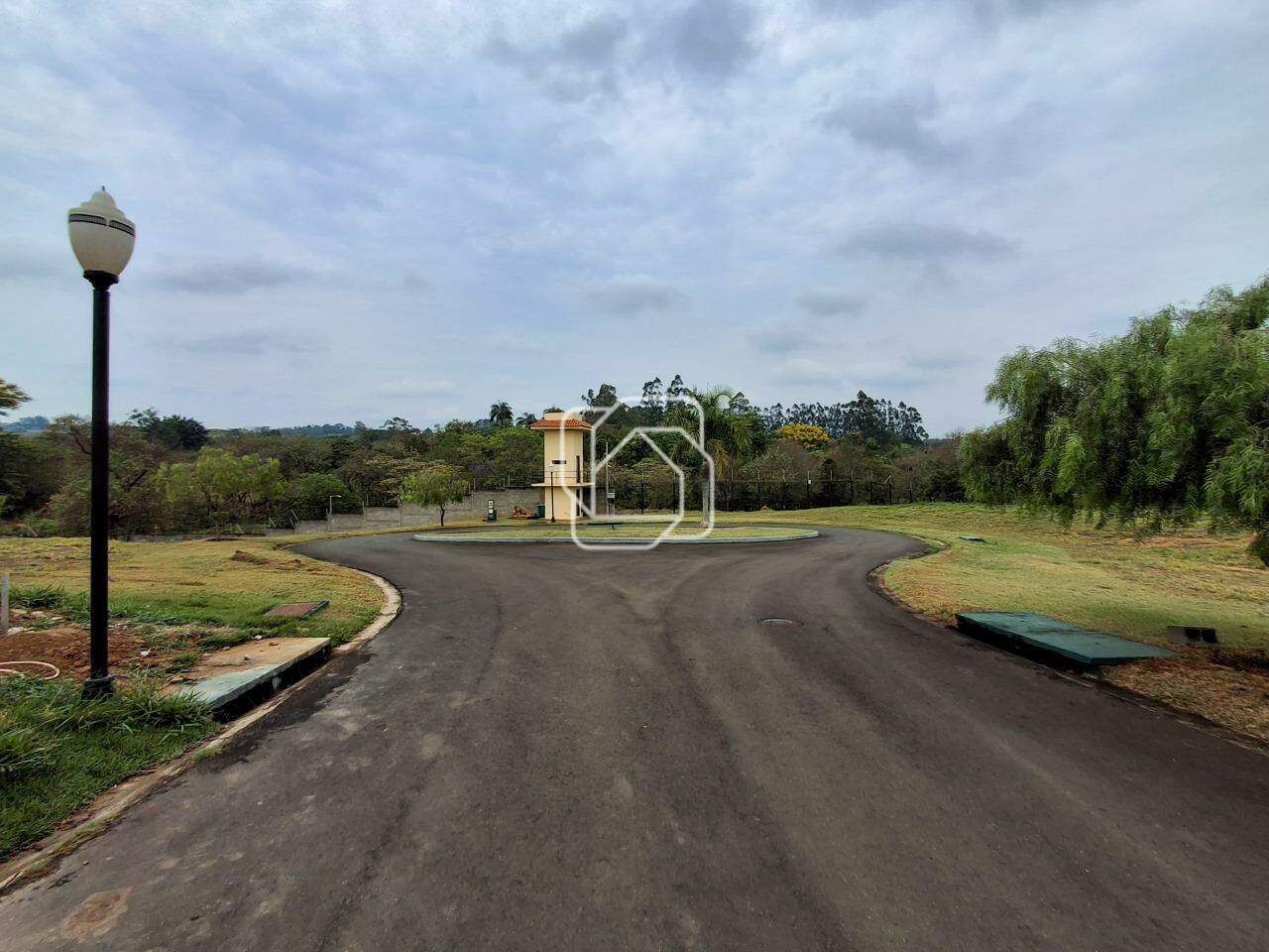 Terreno à venda em Itu - SP - Condomínio Villas do Golfe: 