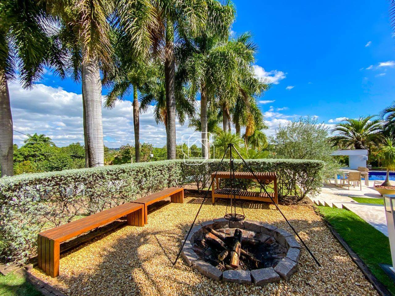 Casa de Condomínio à venda em Indaiatuba - SP - Recanto dos Pássaros: Casa à venda no Condomínio Recanto dos Pássaros - Indaiatuba/SP