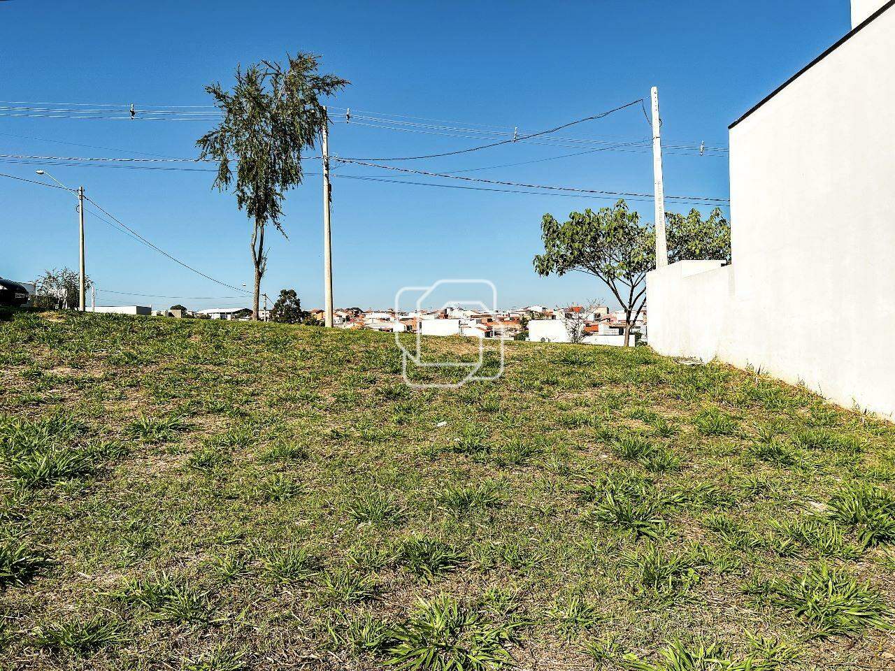 Terreno à venda em Itu - SP - Condomínio Gardenville: Visão geral do terreno