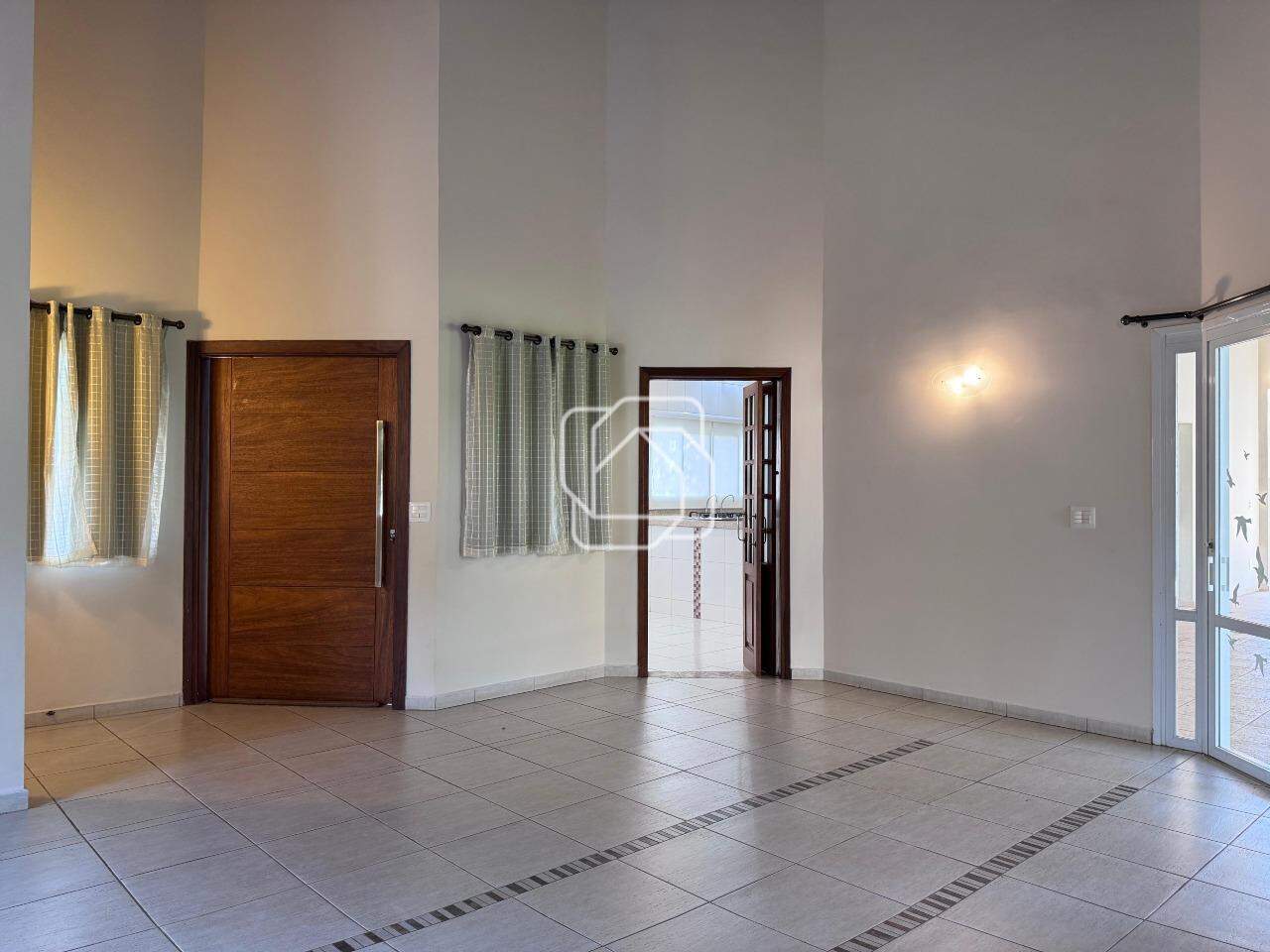 Casa de Condomínio para aluguel em Itu - SP - Chácara Flora: