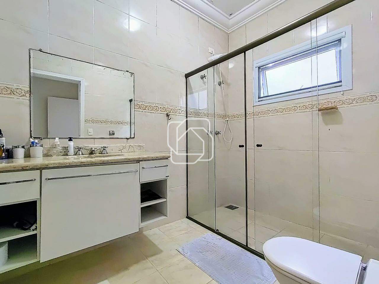 Casa de Condomínio à venda em Itu - SP - Condomínio Portal de Itu: Banheiro da suíte