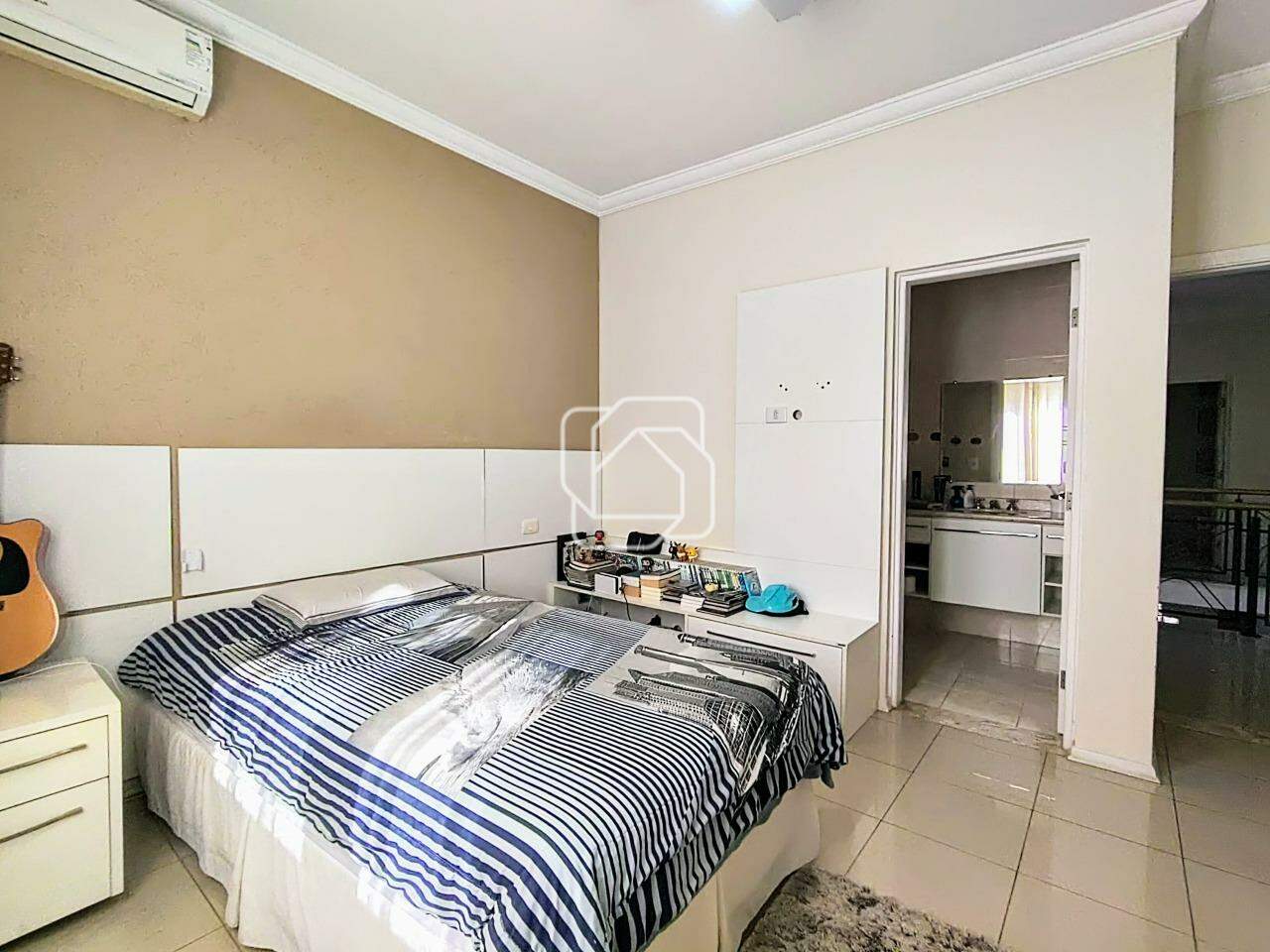 Casa de Condomínio à venda em Itu - SP - Condomínio Portal de Itu: Suíte