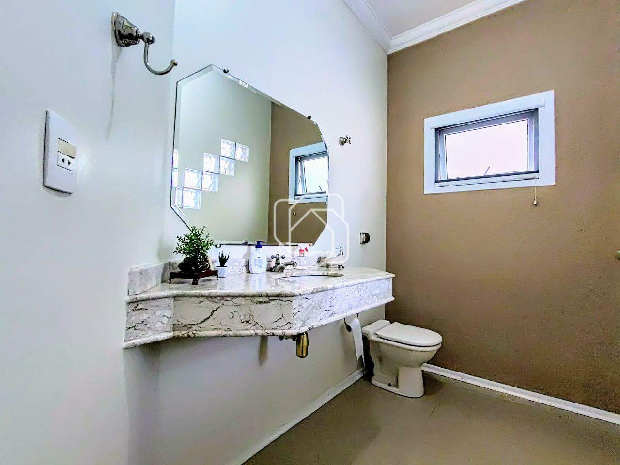 Casa de Condomínio à venda em Itu - SP - Condomínio Portal de Itu: Lavabo