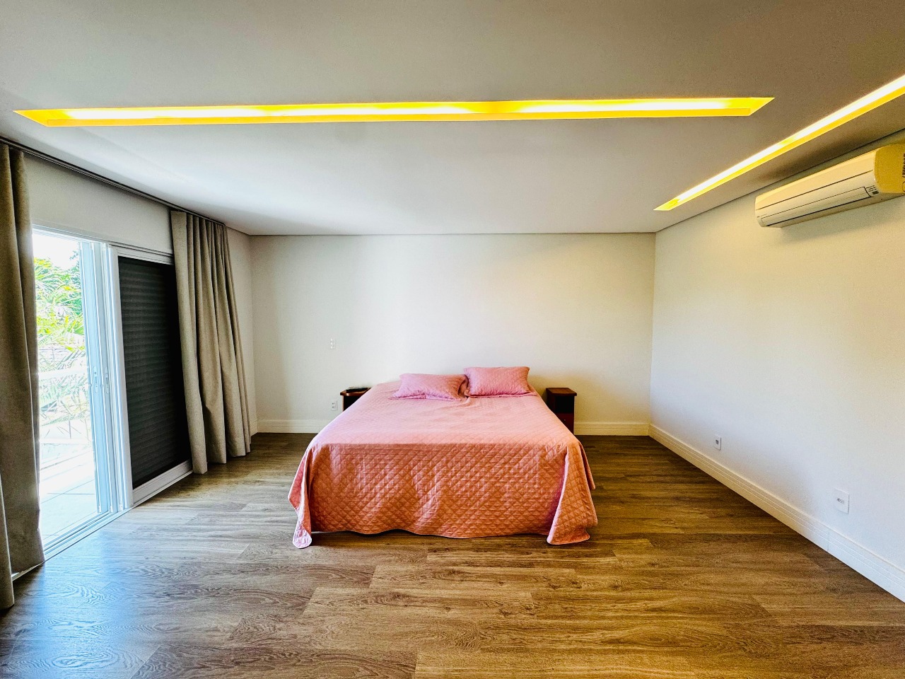 Casa de Condomínio para aluguel em Itu - SP - Condomínio City Castelo: 