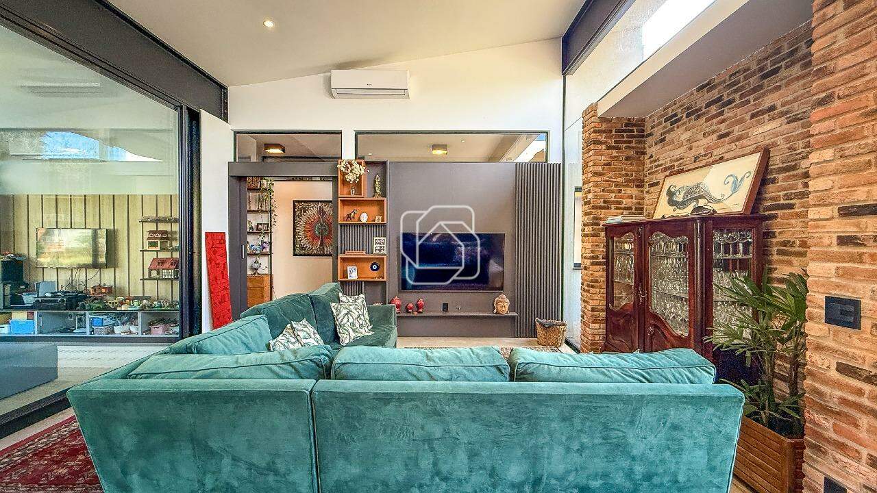 Casa de Condomínio à venda em Indaiatuba - SP - Jardim Figueira: Sala de estar