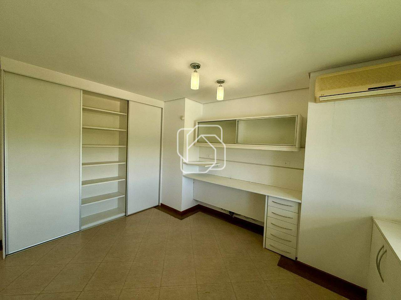Casa de Condomínio à venda em Itu - SP - Jardim Plaza Atheneé: 