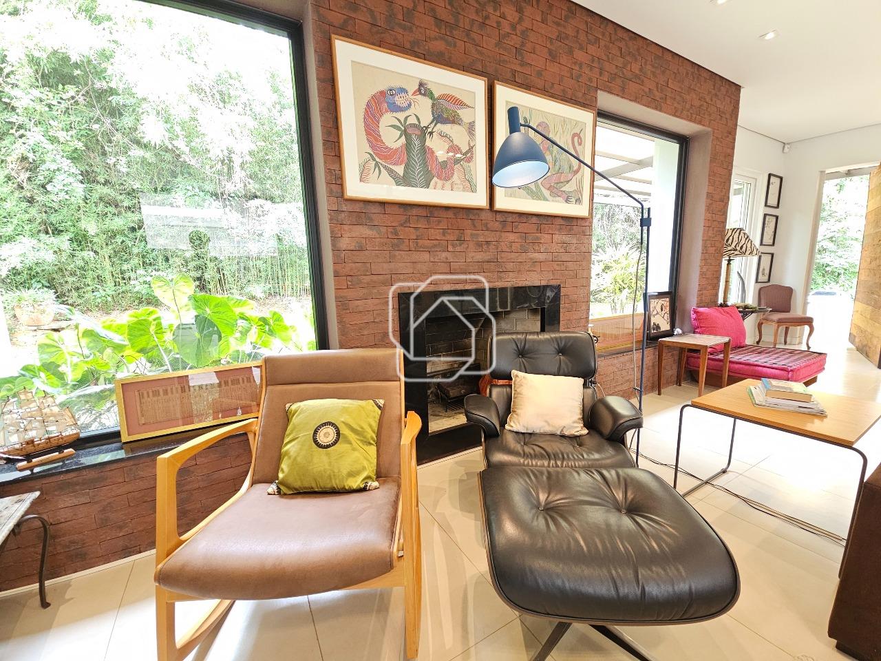 Chácara à venda em Indaiatuba - SP - Recanto dos Pássaros: Sala de estar