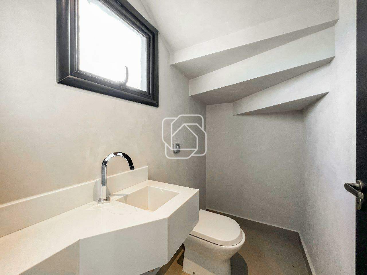 Casa de Condomínio à venda em Itu - SP - Condomínio Residencial Mont Blanc: Banheiro