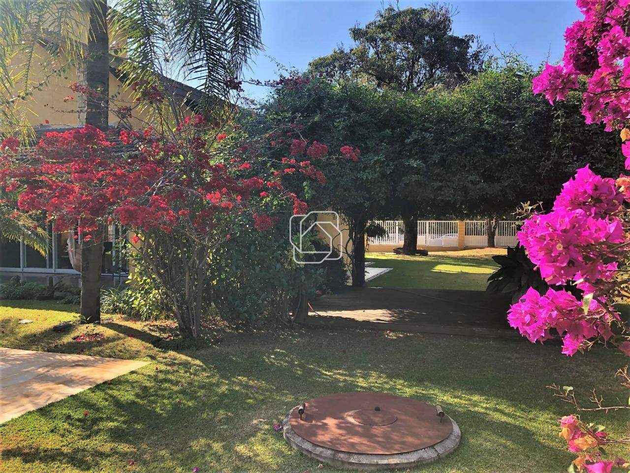 Casa de Condomínio à venda em Indaiatuba - SP - Recanto das Flores: 