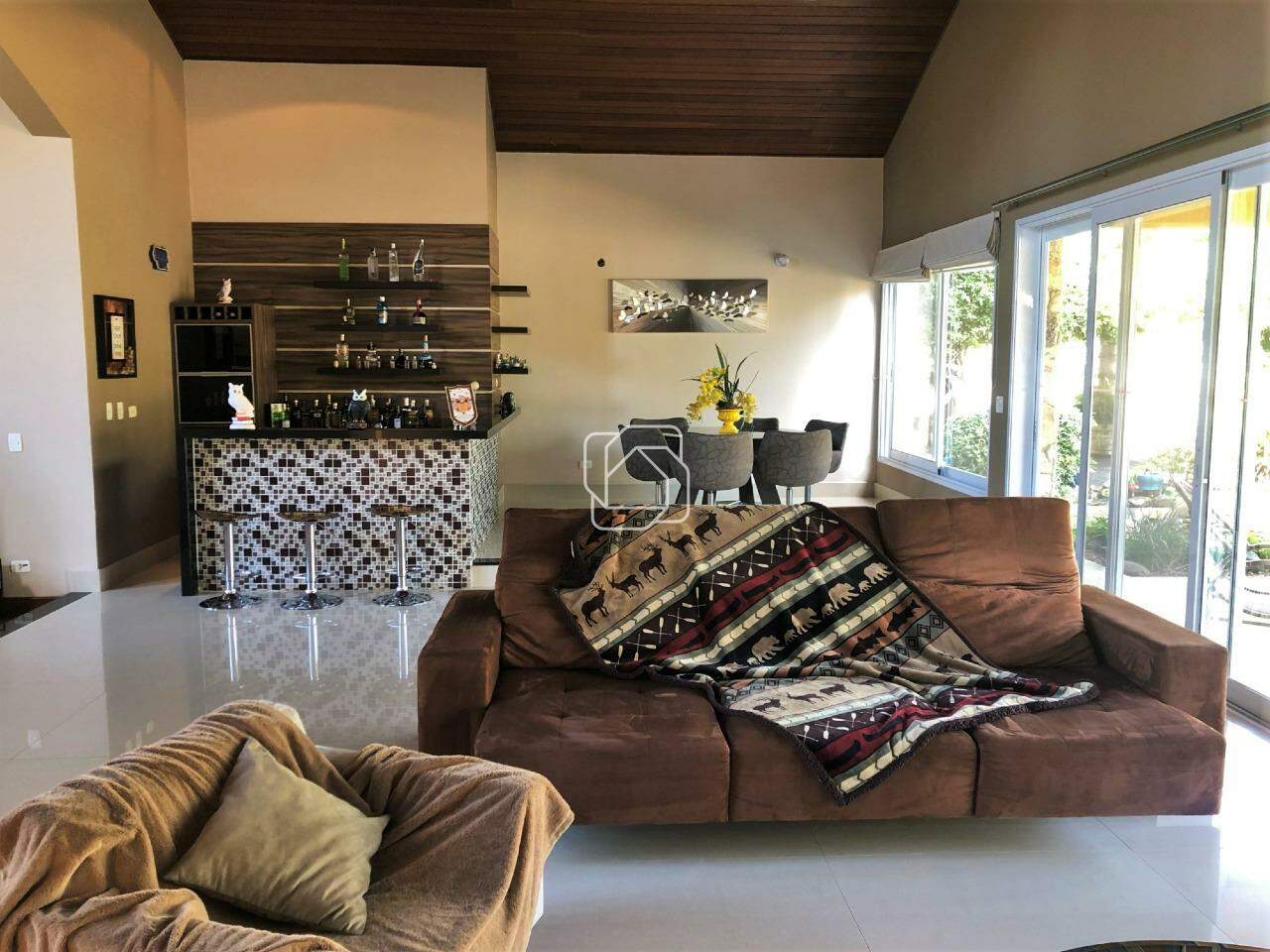 Casa de Condomínio à venda em Indaiatuba - SP - Recanto das Flores: 