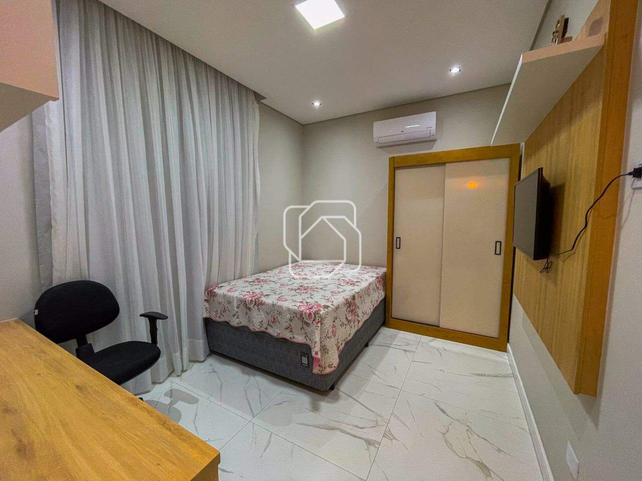 Casa de Condomínio à venda em Itu - SP - Residencial Saint Paul: Suíte reversível