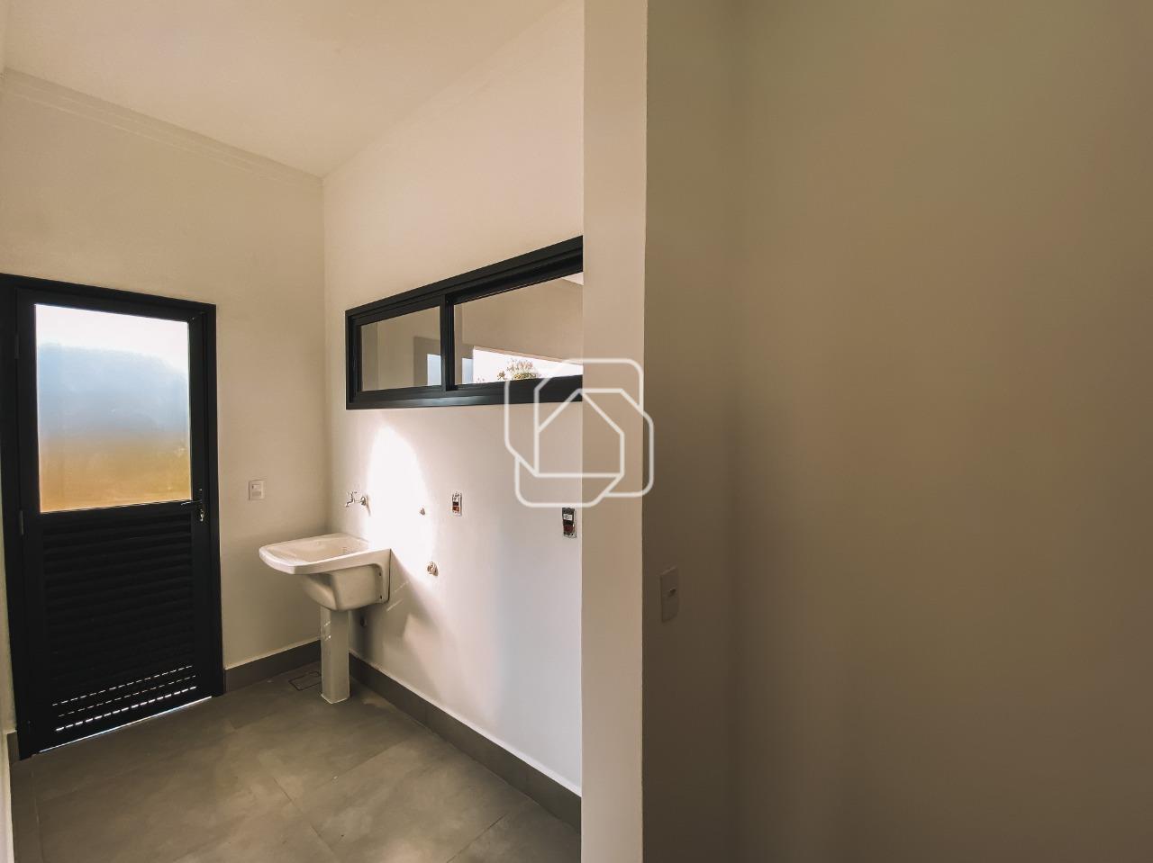 Casa de Condomínio à venda em Itu - SP - Condomínio Villas do Golfe: Lavanderia