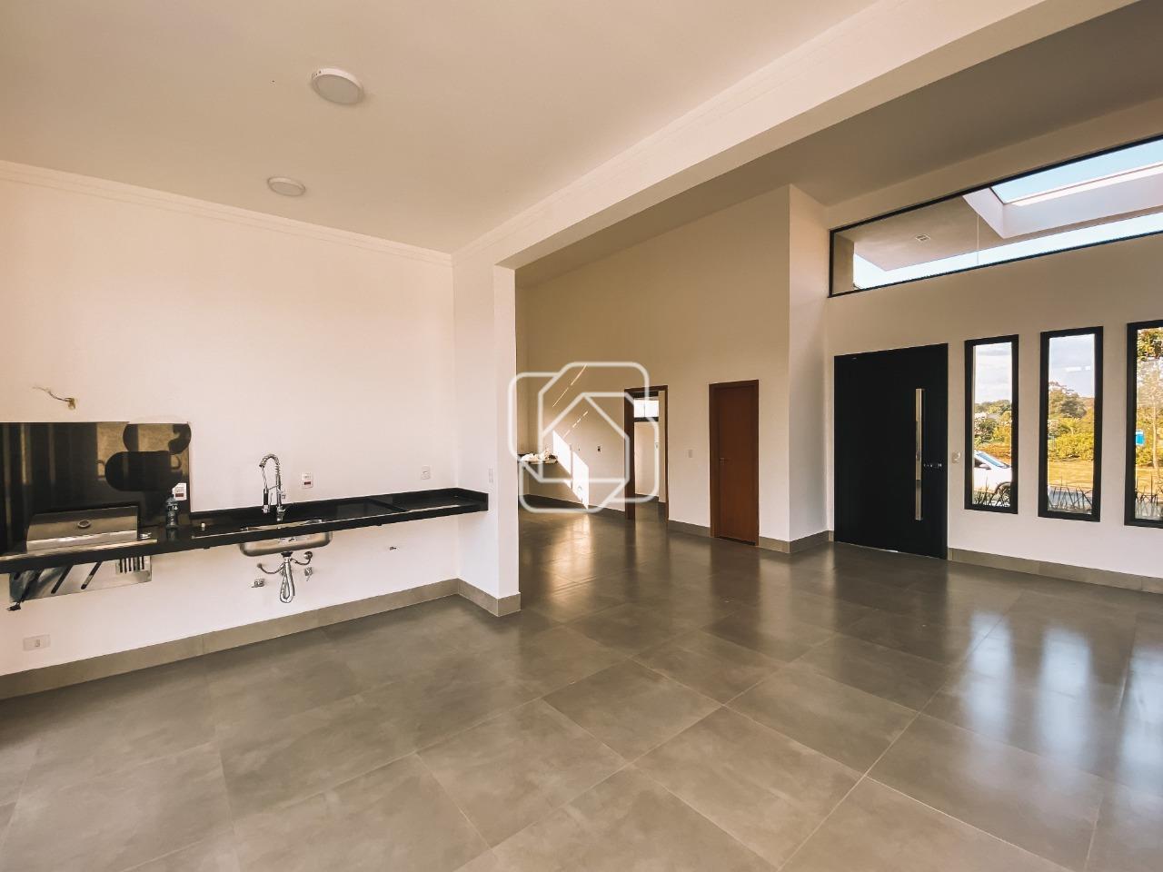 Casa de Condomínio à venda em Itu - SP - Condomínio Villas do Golfe: Ampla sala, cozinha