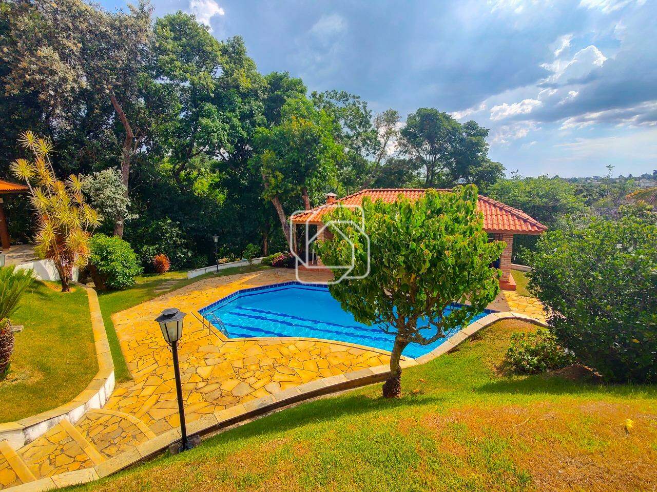 Casa de Condomínio à venda em Itu - SP - Parque Village Castelo: Vista para o quintal