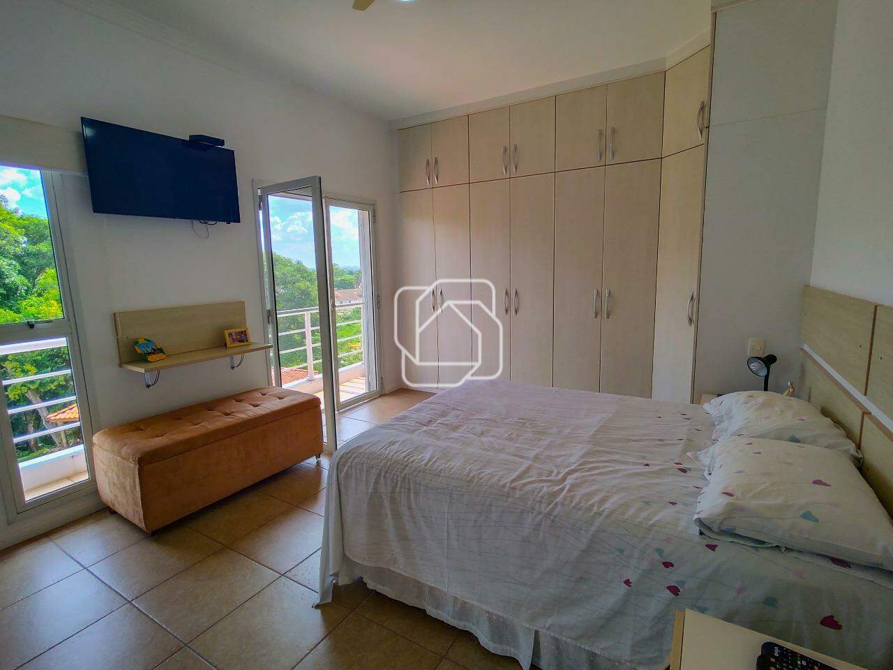 Casa de Condomínio à venda em Itu - SP - Parque Village Castelo: Suíte