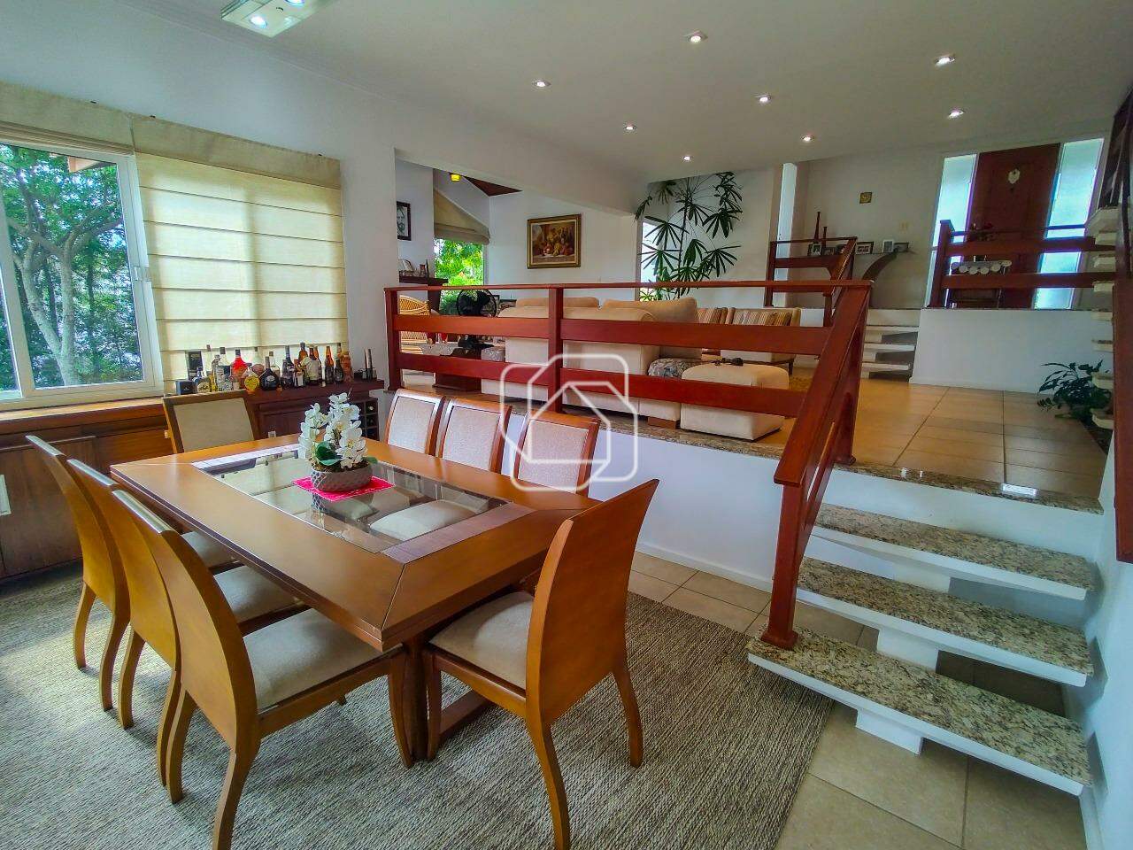 Casa de Condomínio à venda em Itu - SP - Parque Village Castelo: Sala