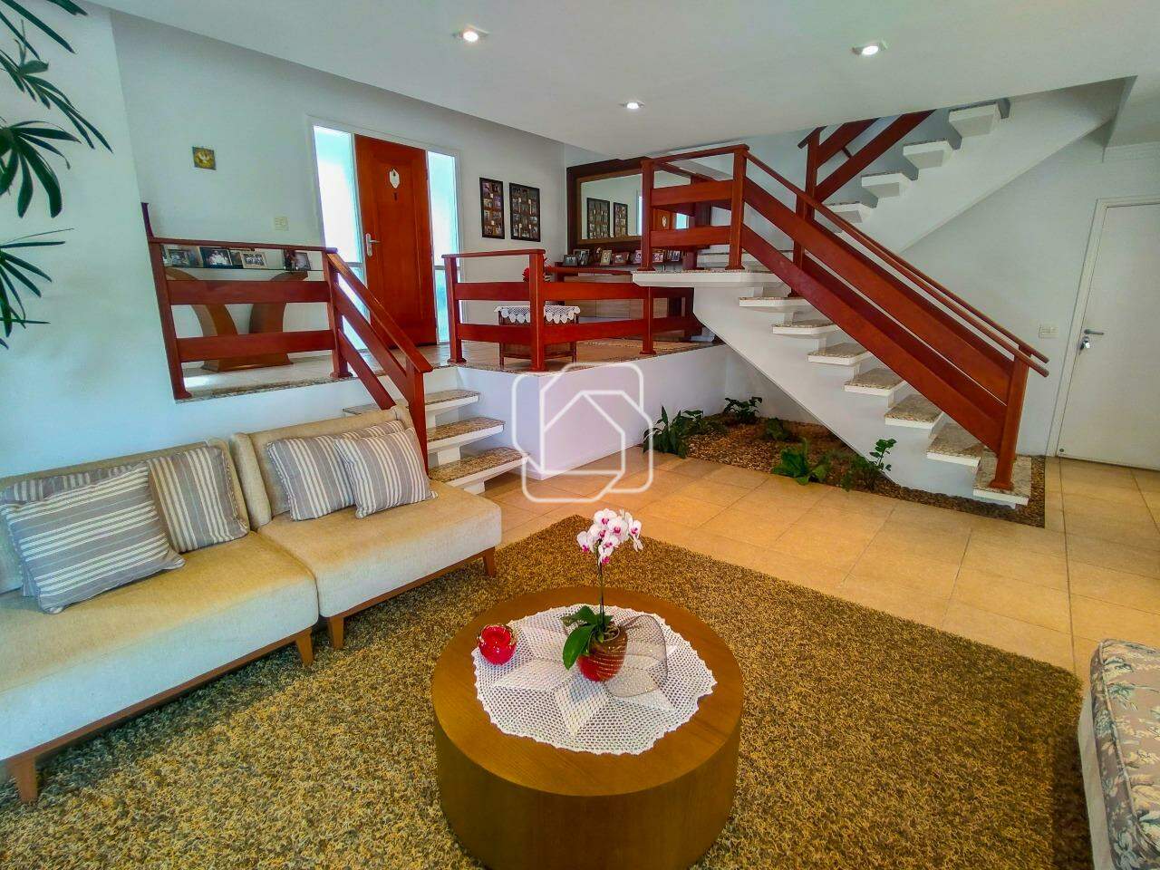 Casa de Condomínio à venda em Itu - SP - Parque Village Castelo: Sala