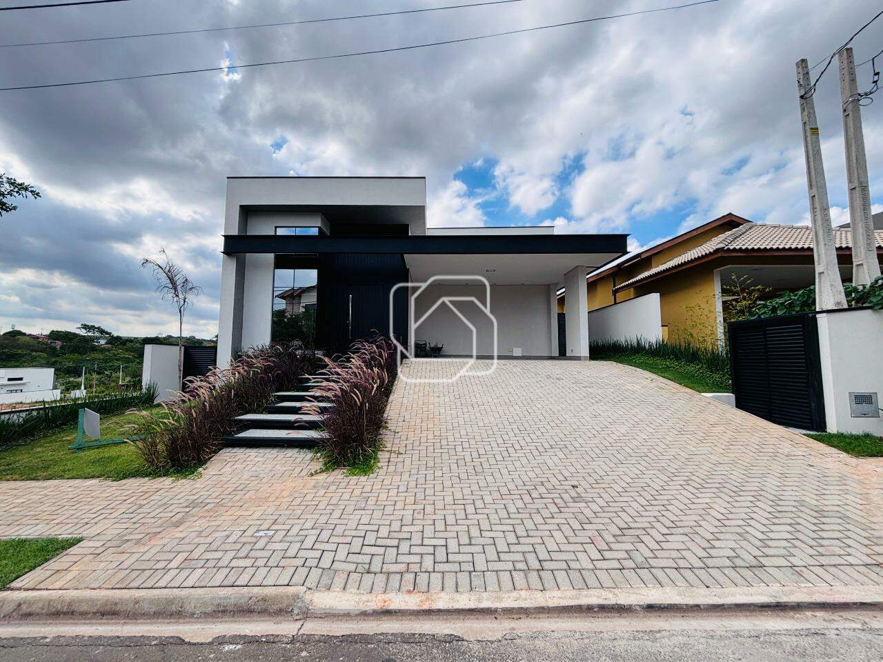 Casa de Condomínio à venda em Salto - SP - Portal dos Bandeirantes: