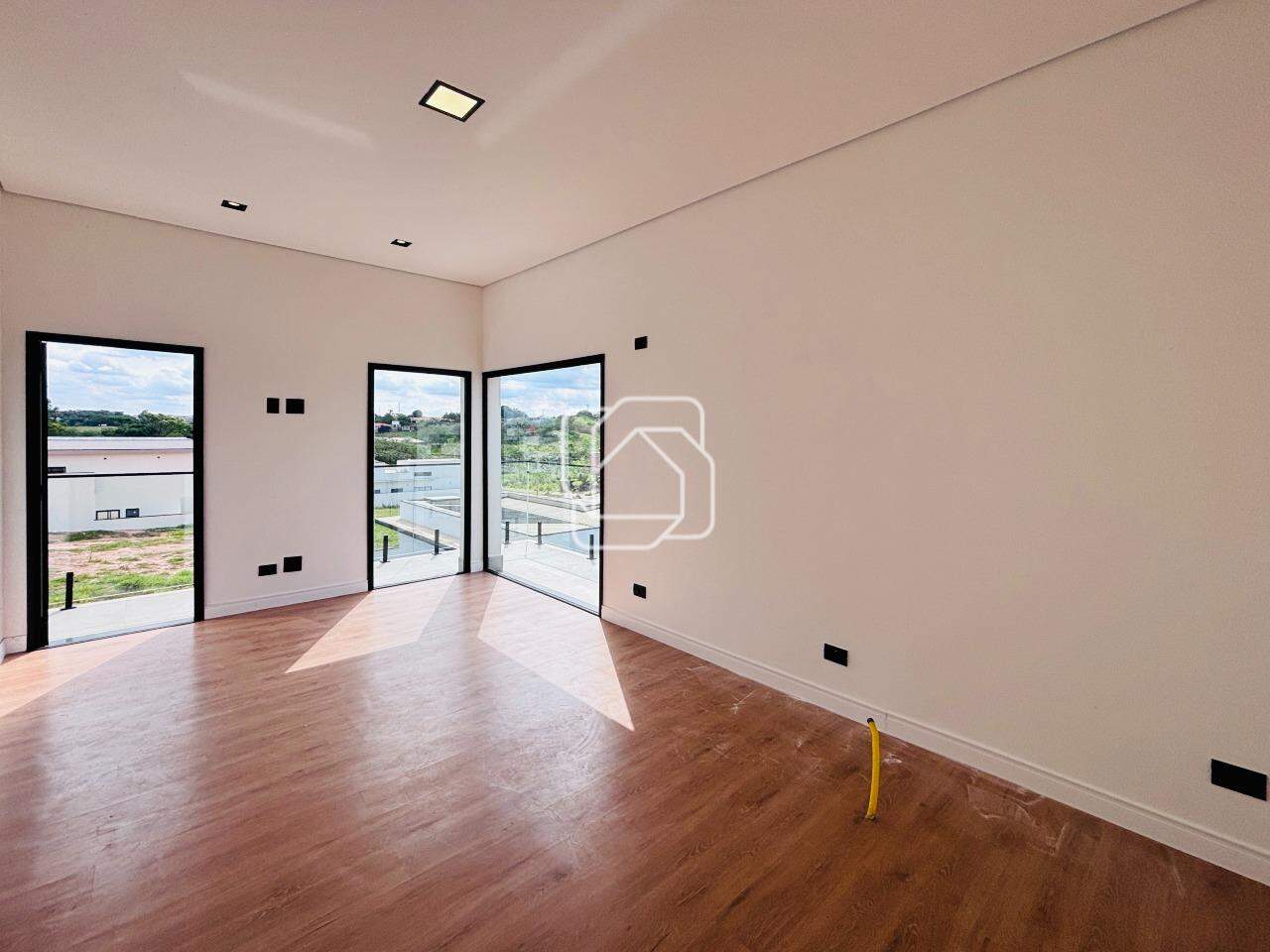Casa de Condomínio à venda em Salto - SP - Portal dos Bandeirantes: