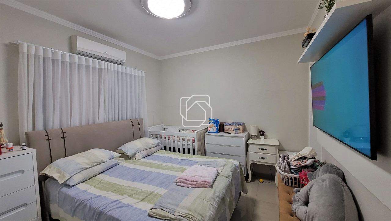 Casa de Condomínio para aluguel em Itu - SP - Chácara Bela Vista: Suíte