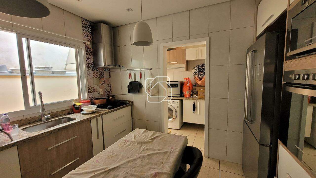 Casa de Condomínio para aluguel em Itu - SP - Chácara Bela Vista: Cozinha