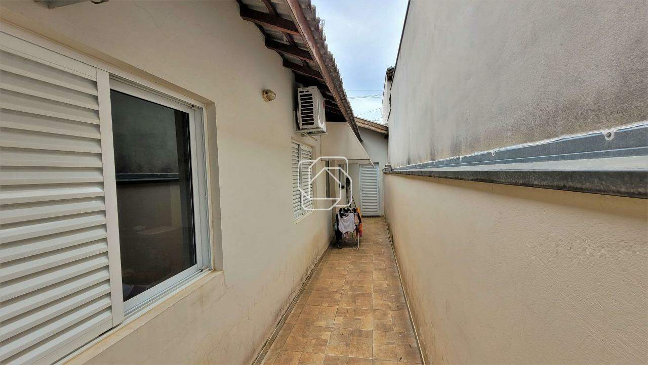 Casa de Condomínio para aluguel em Itu - SP - Chácara Bela Vista: Acesso lateral independente