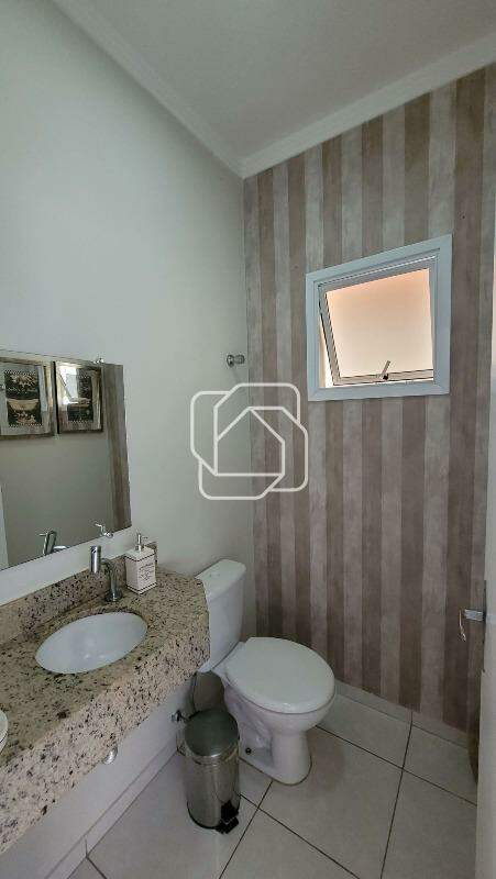 Casa de Condomínio para aluguel em Itu - SP - Chácara Bela Vista: Lavabo