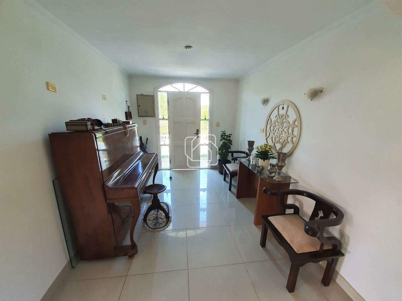 Casa de Condomínio à venda em Itu - SP - Condomínio Campos de Santo Antônio: Entrada da casa