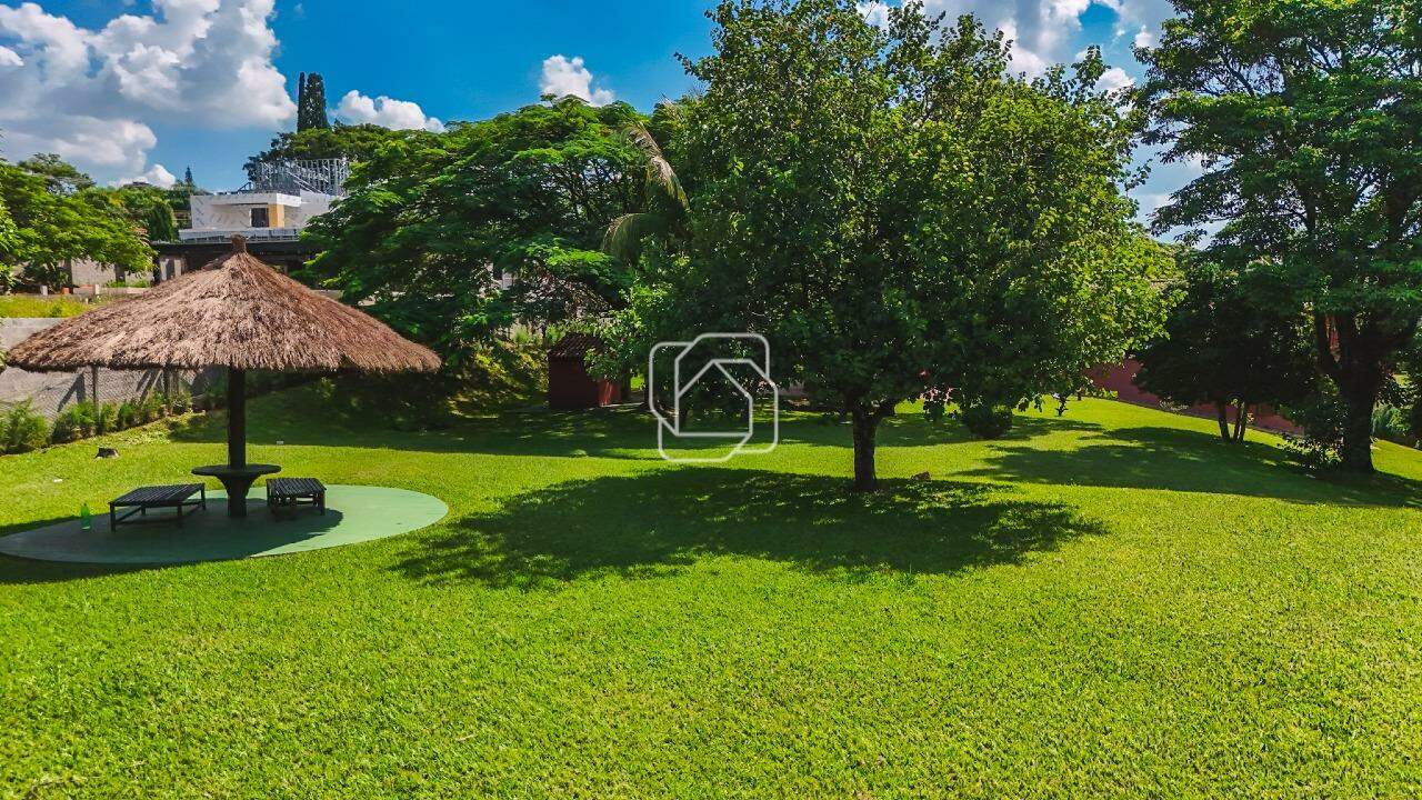 Casa de Condomínio à venda em Indaiatuba - SP - Recanto das Flores: Área externa