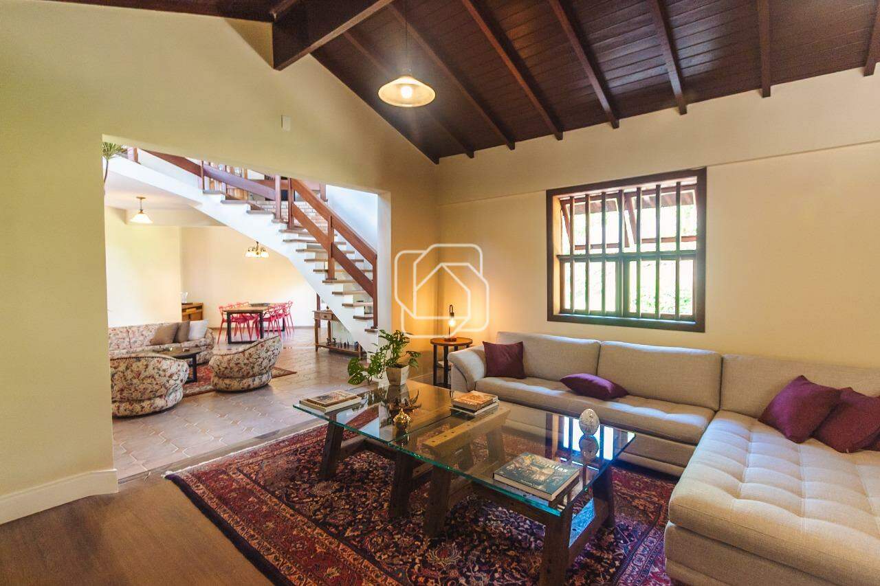 Casa de Condomínio à venda em Indaiatuba - SP - Recanto das Flores: Sala de TV