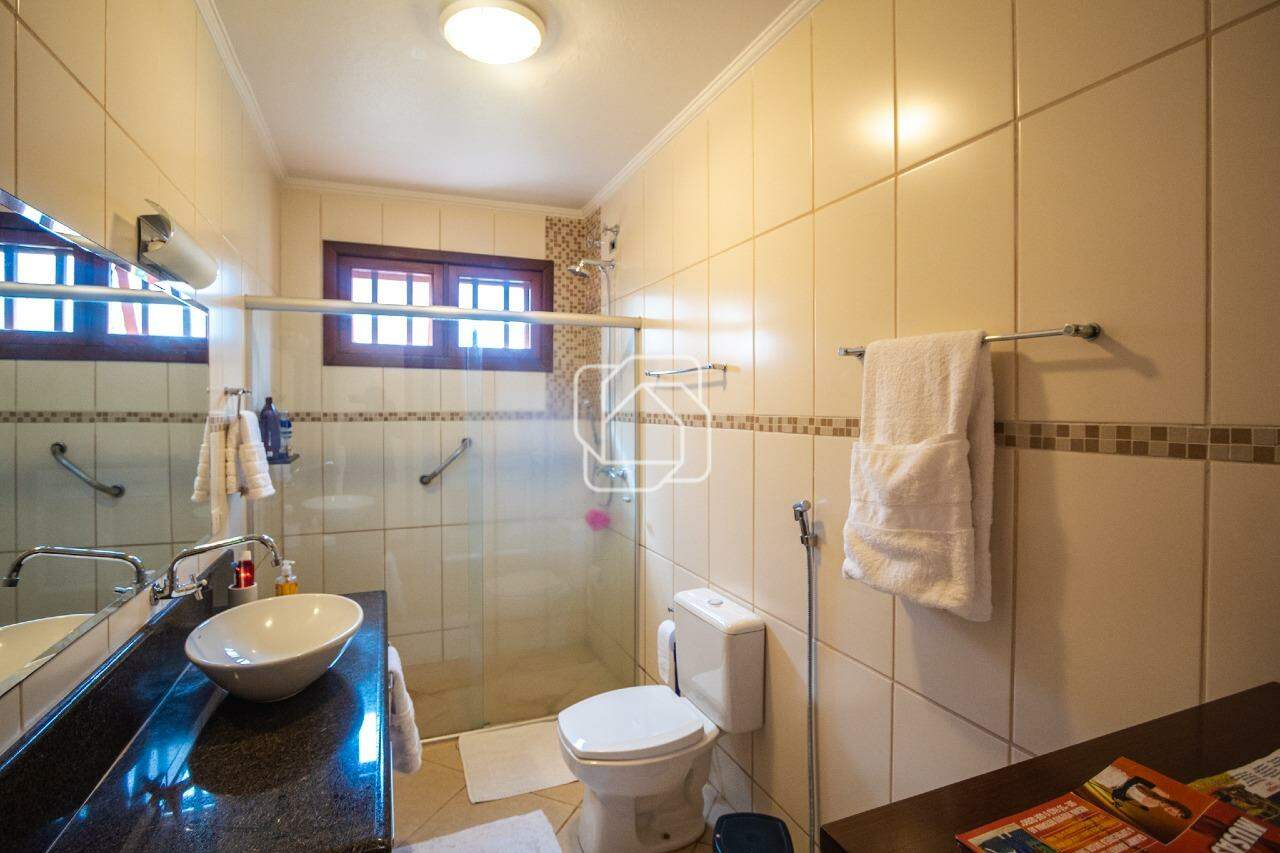 Casa de Condomínio à venda em Indaiatuba - SP - Recanto das Flores: Banheiro