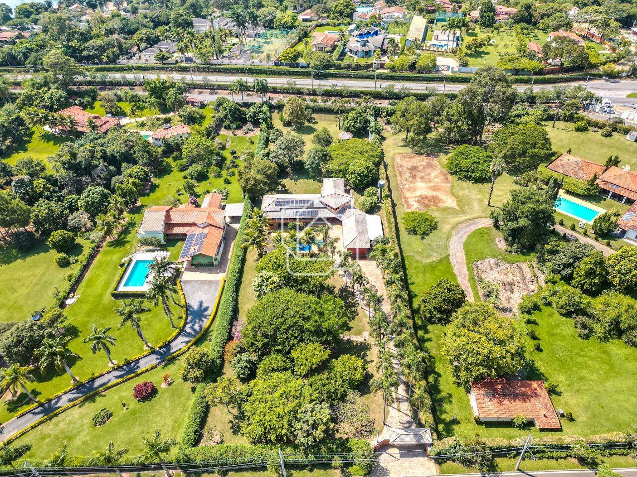 Casa de Condomínio à venda em Indaiatuba - SP - Recanto das Flores: Visão geral do imóvel